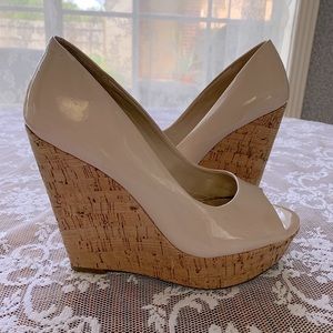 Jessica Simpson Nude Patent Wedge